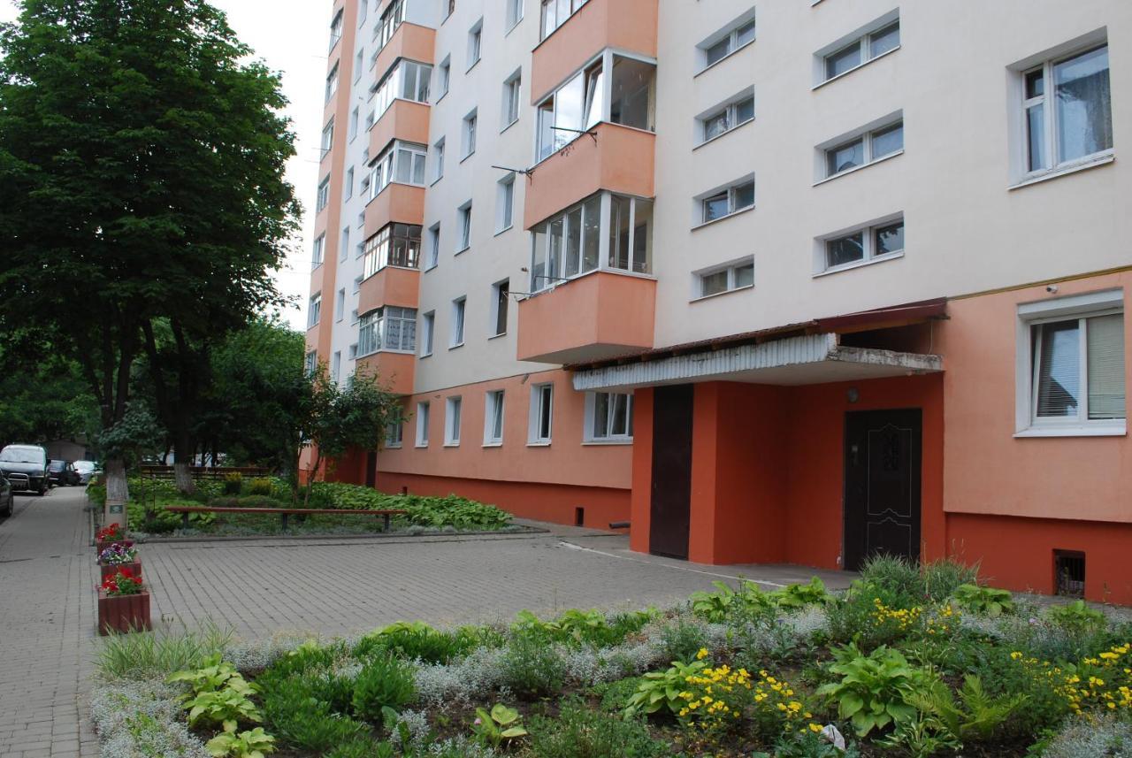 Отдельная Комната-Музей "Any" - Для Любых Путешественников Apartamento Chernivtsi Exterior foto